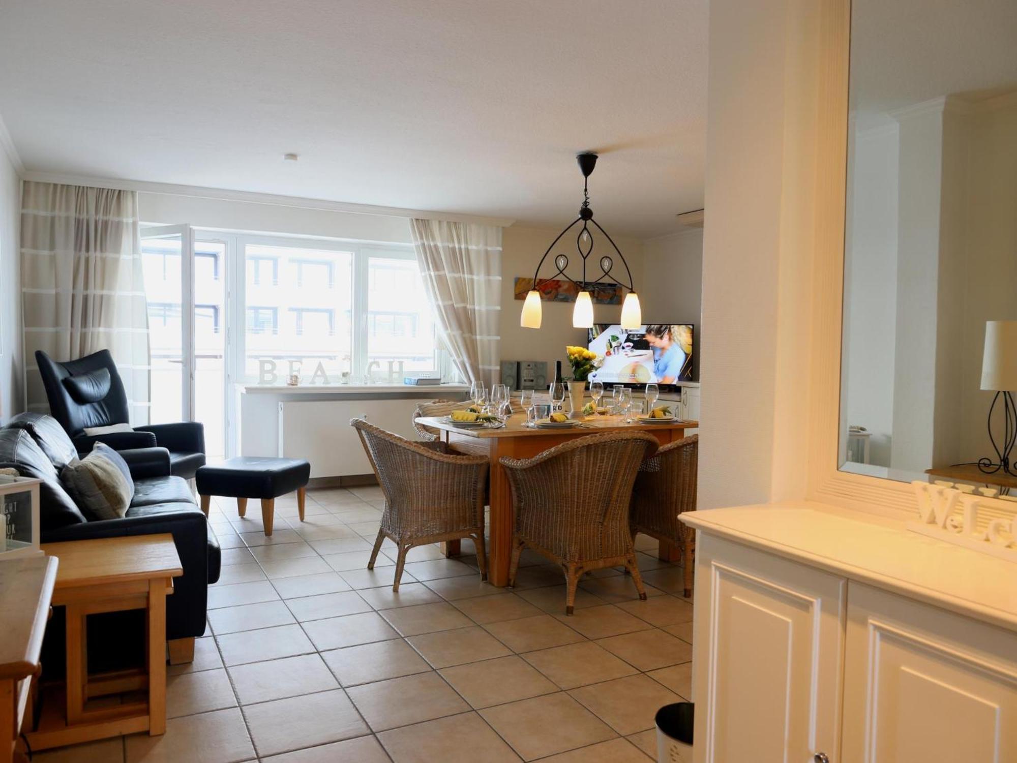 Strandnahe Ferienwohnung, Zentral Gelegen, Wlan Und Balkon, Andreas Dirks-Str. 1 Westerland Kültér fotó