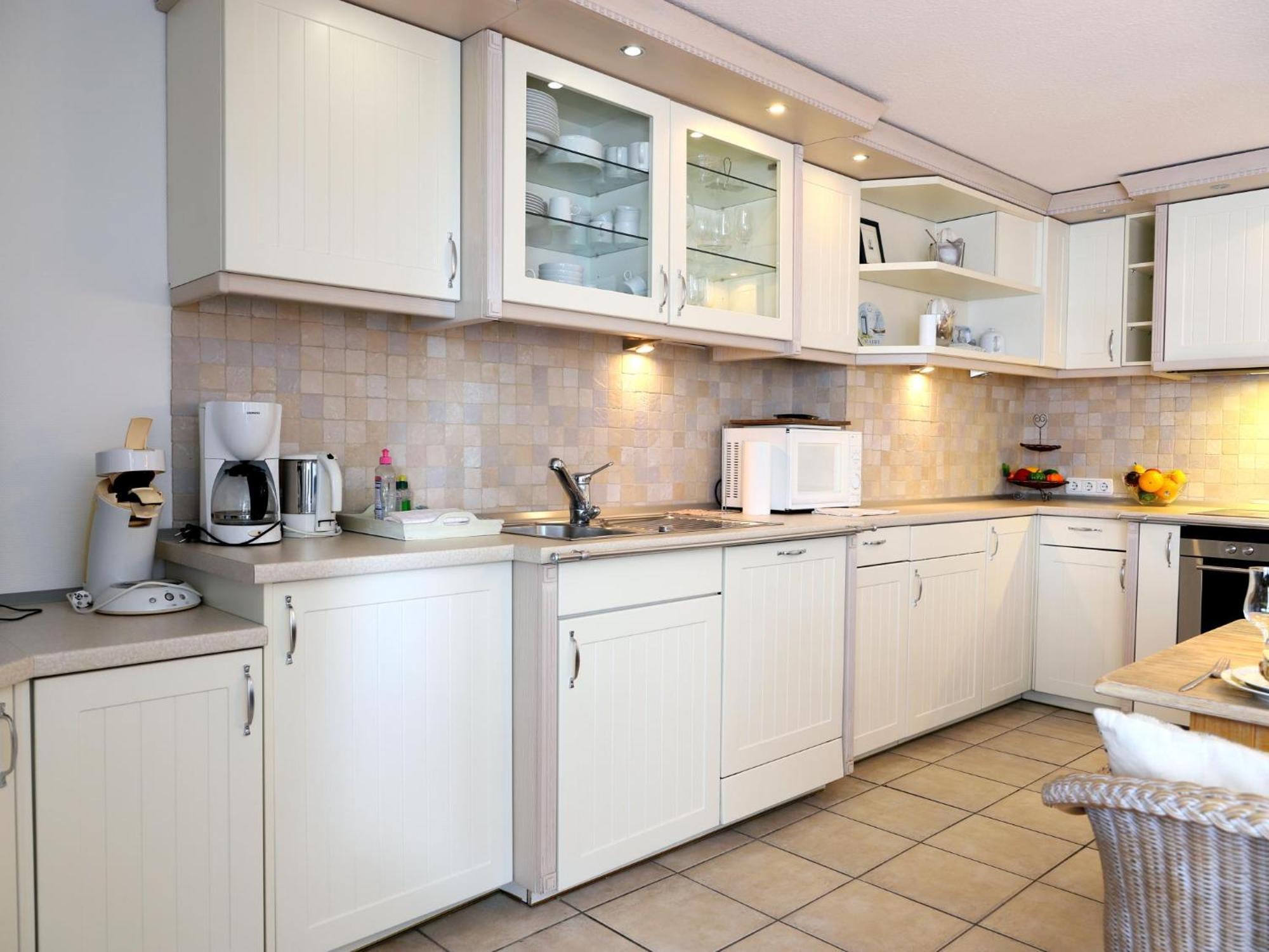 Strandnahe Ferienwohnung, Zentral Gelegen, Wlan Und Balkon, Andreas Dirks-Str. 1 Westerland Kültér fotó